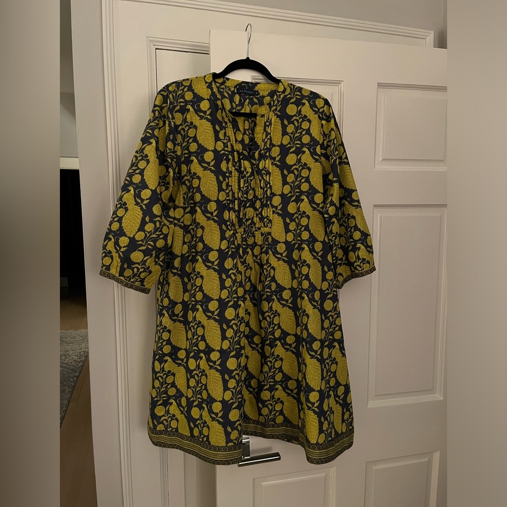 Maye dress/tunic.  Size large; bust 44"; length 38".